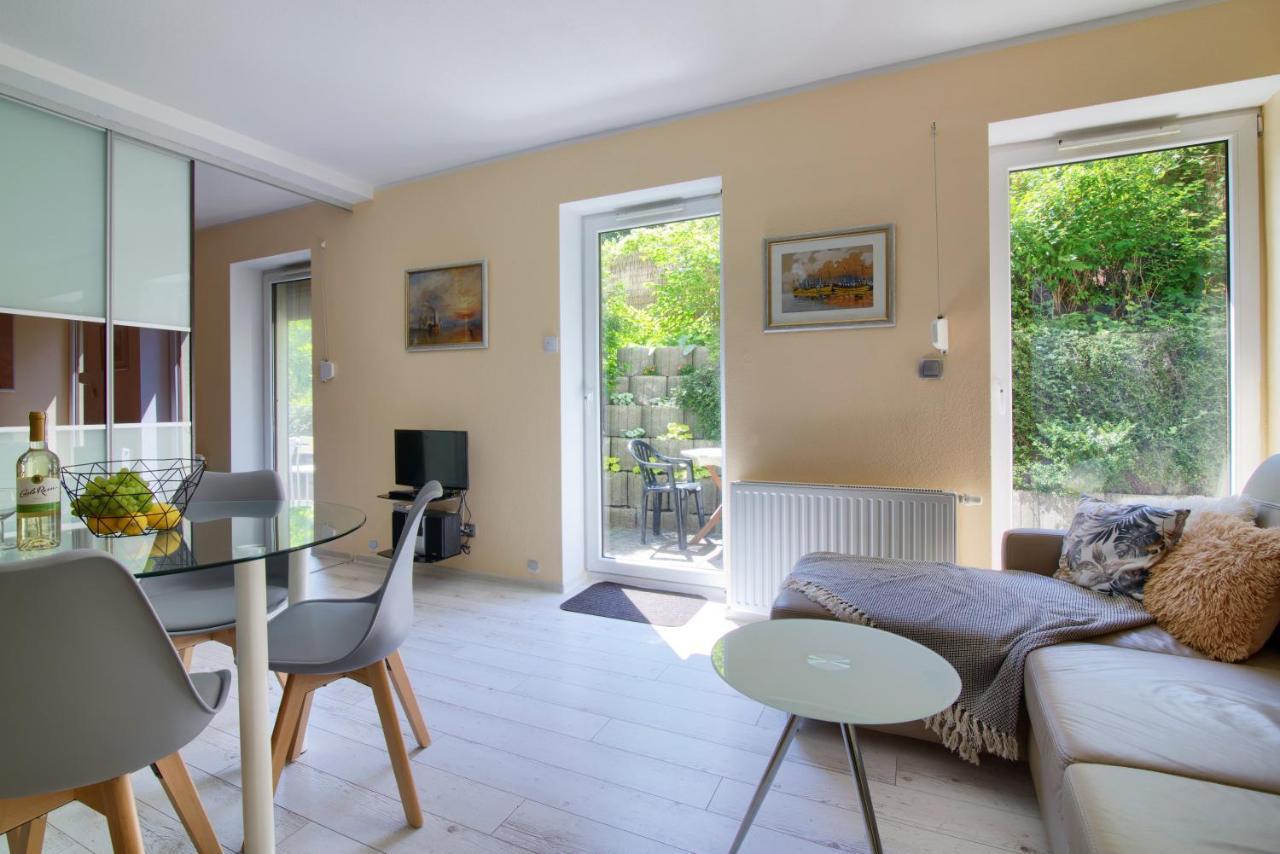 Apartament Bursztyn 2 Apartment Świnoujście Екстериор снимка